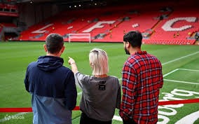 拜仁慕尼黑主场轻取勒沃库森